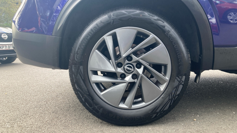 Nissan Qashqai 1.3 DiG-T MH 158 Acenta Premium 5dr Petrol Hatchback